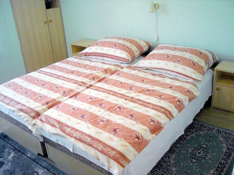 Apartment In Fonyod/Balaton 18580 Room photo